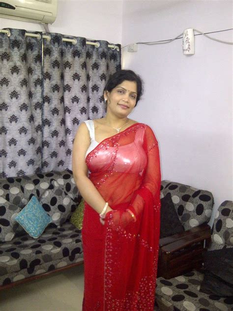 indian milf nudes|Desi milf sex pics